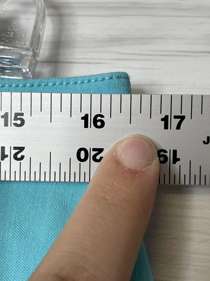 Pantalones Cortos Laura Scott Para Mujer Grandes Turquesa Bermudas Pull-On Bolsillos Elásticos Foto 3 de 4