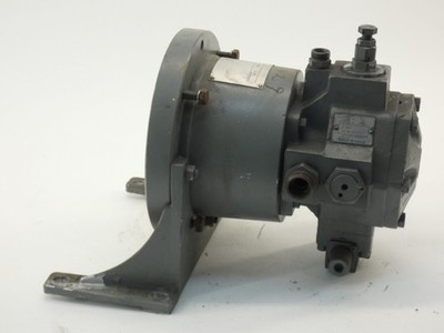 Vickers VVB032R RW 10 Variable Vane Pump 175 bar