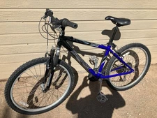 Diamondback Outlook Mountain Bike