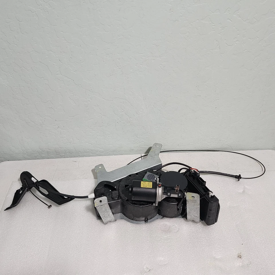 Genuine GM Power Side Sliding Door Actuator 10314381,10321096, 10436933, 1044250 Foto 2 de 4