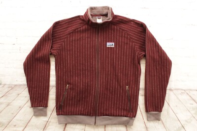 maroon patagonia jacket