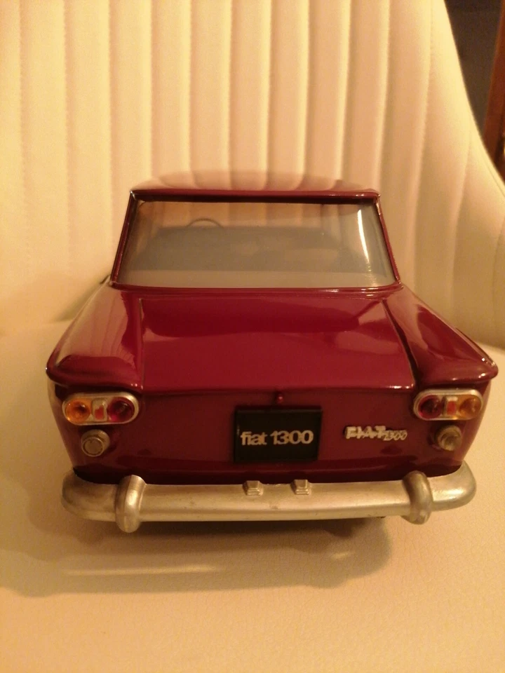 Pocher Fiat 1300 Scala 1/13 - Immagine 4 di 4