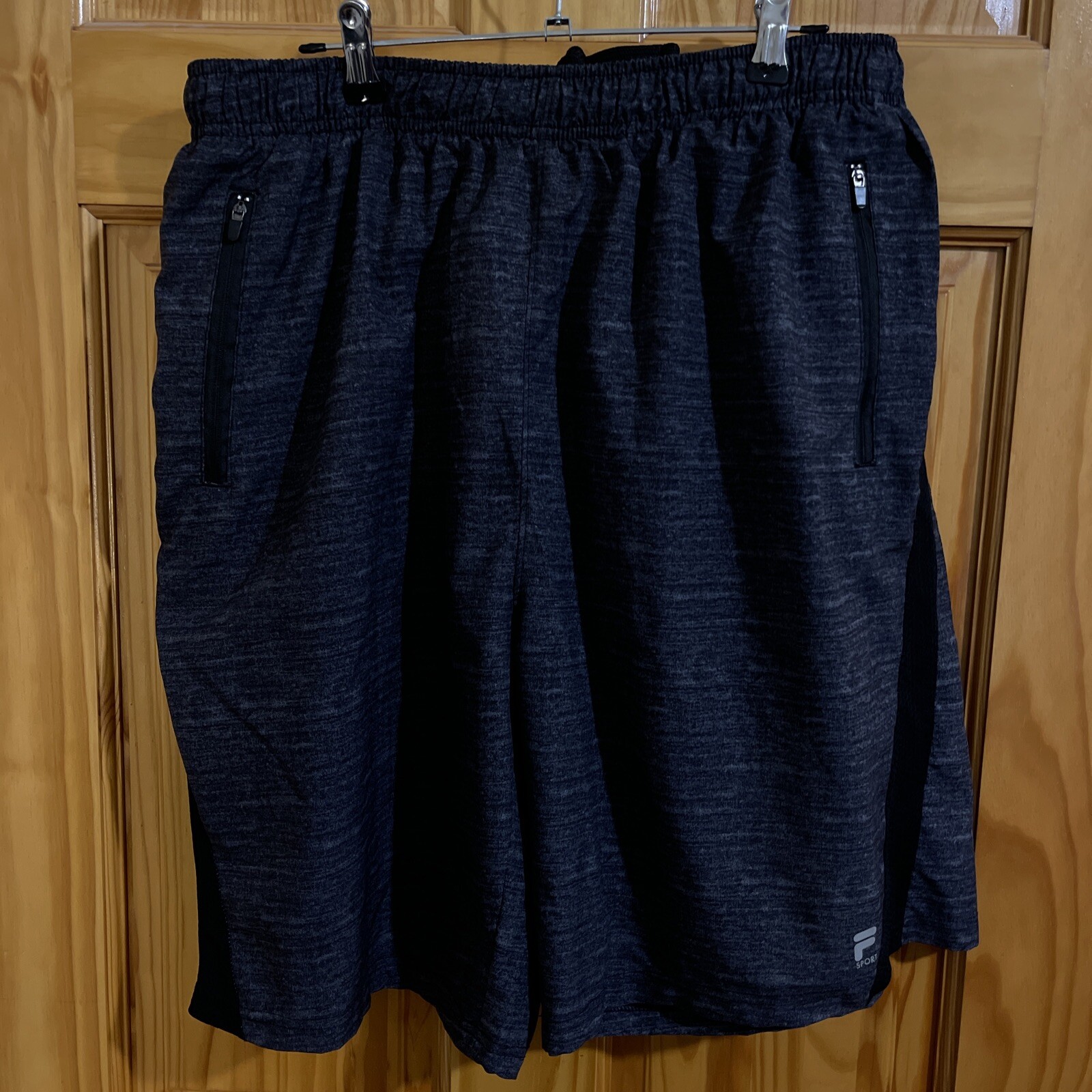 FILA Sport Uomo XL Pantaloncini Live In Motion Grigio Attivo Coulisse Zip Tasca