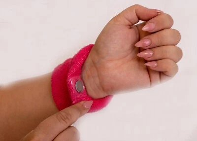ACU-MAGNETIC Acupressure & Magnetic Healing Wristband for Arthritis and Wrist Pain Relief.