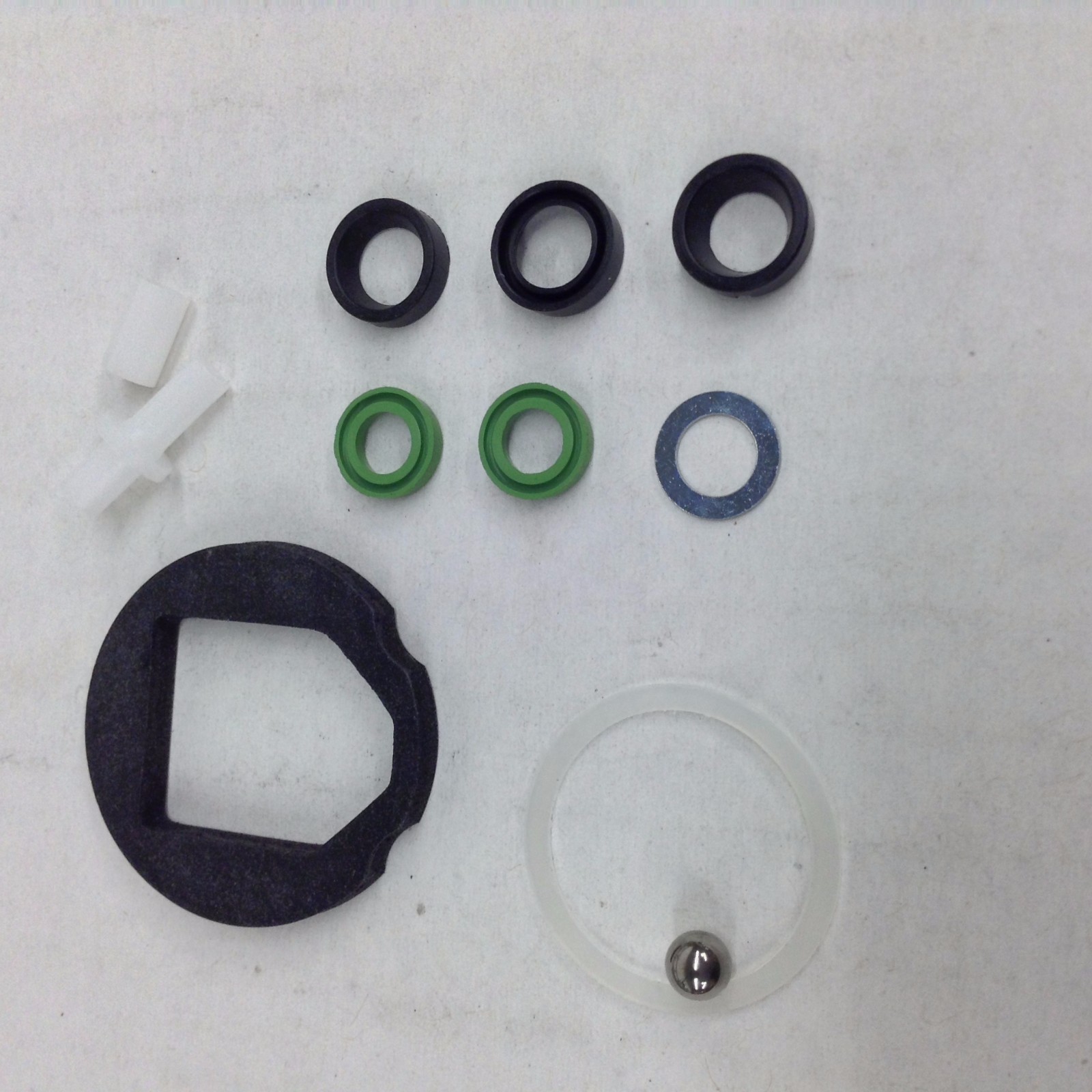 ROCHESTER QUADRAJET KIT 19791986 BUICK CHEVY GMC OLDSMOBILE PONTIAC