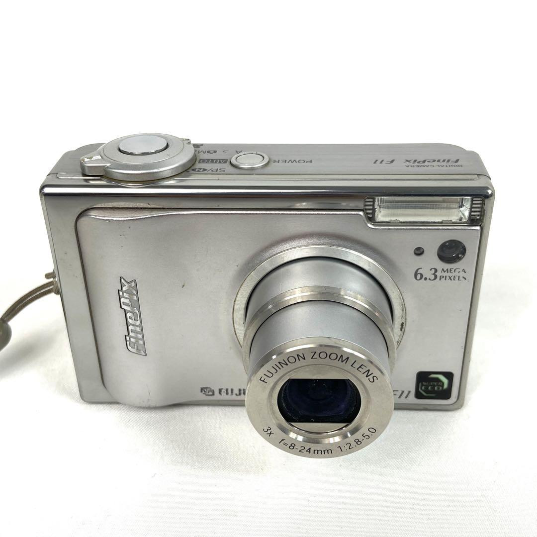 FUJIFILM Fujifilm FinePix F11 Compact Digital Camera In good FUJIFILM Fujifilm FinePix F11 Compact Digital Camera In good