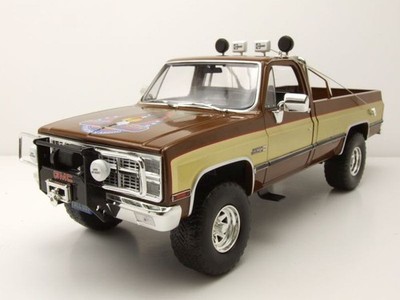 GMC K2500 Sierra Grande 1982 Ein Colt für alle Fälle Fall Guy 1:18 Greenlight