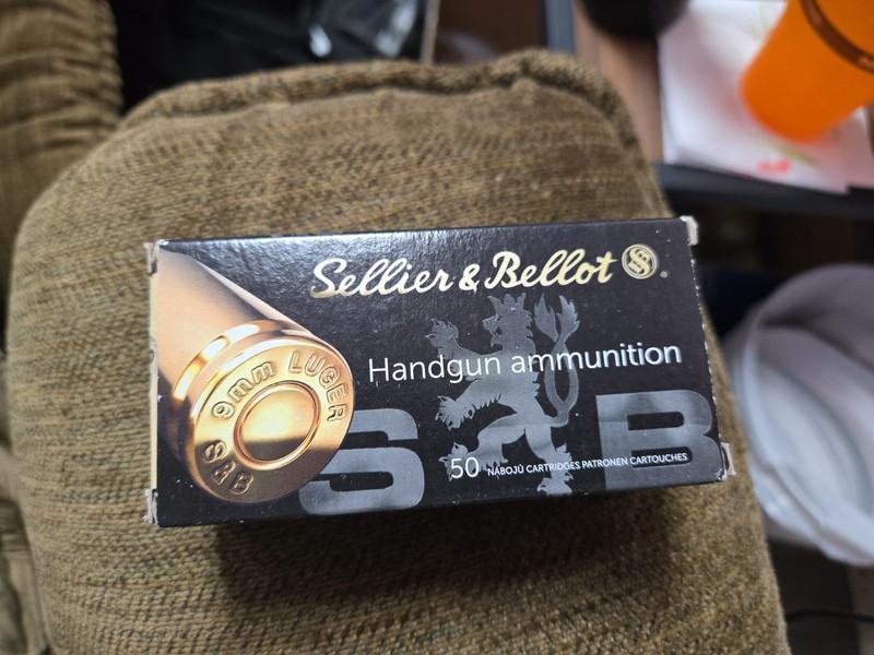 Sellier & Bellot 9mm Luger 124gr Fmj Empty Ammo Box With Insert