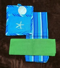 Starfish Pocket Mitt Three Piece Pot Holder Set Starfish Embroidery Pattern NWT