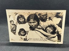 RPPC "ESTOS CANADIENSES DEL ARTE SON UN PUEBLO ACTIVO ALEGRE" ESQUIMALES