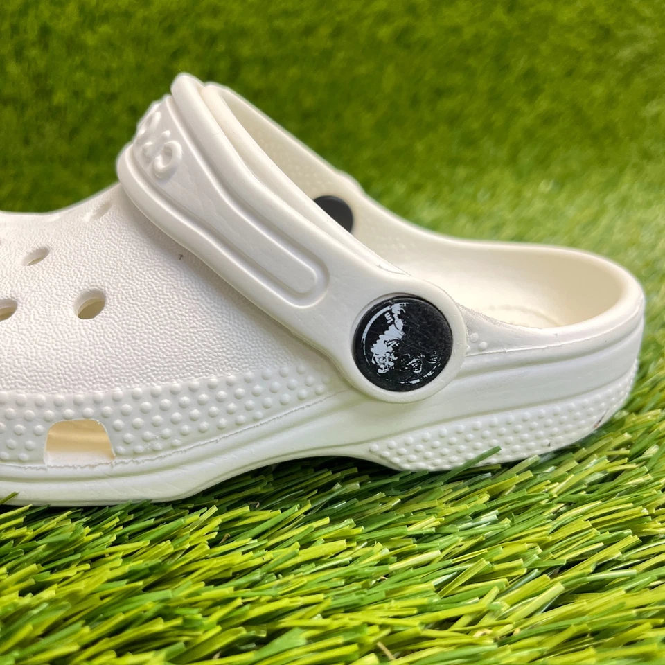 Zueco Crocs Clásico Niños Talla 8C Blanco Playa Caminar Exterior Sandalias Sin Cordones Foto 3 de 4