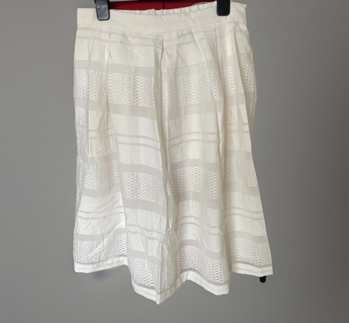 Forever 21 White Horizontal Striped Lined Full Skirt Size Large BNWT RRP £20 - Picture 2 of 5