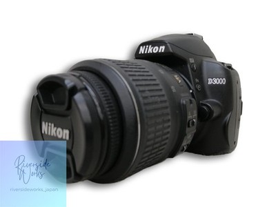 NIKON D3000 Digital DSLR Kamera Objektiv Kit