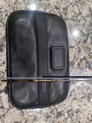 Tumi Alpha Split Travel Kit Black Leather Dopp Kit Toiletry Bag Travel Organizer