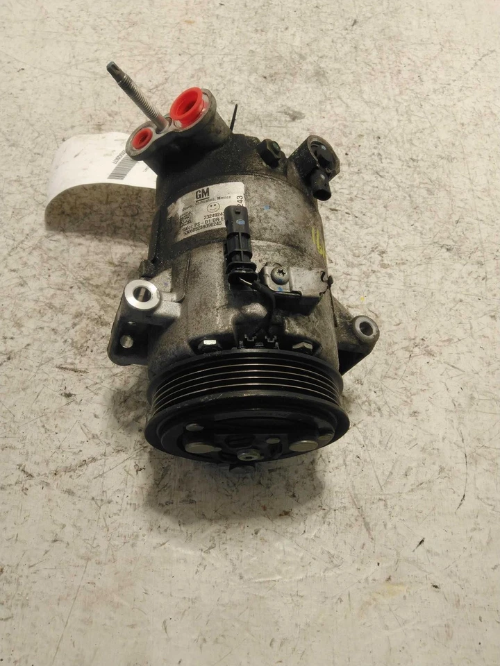 Used A/C Compressor fits: 2019 Chevrolet Equinox gasoline 2.5 Grade A Foto 2 de 4