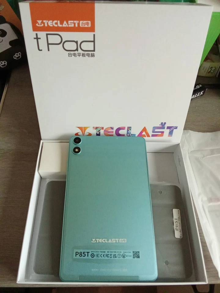 Teclast P85T Tablet, 64GB Storage, Green, Octa-Core A523, Android 14 iPad  - Image 2 of 3