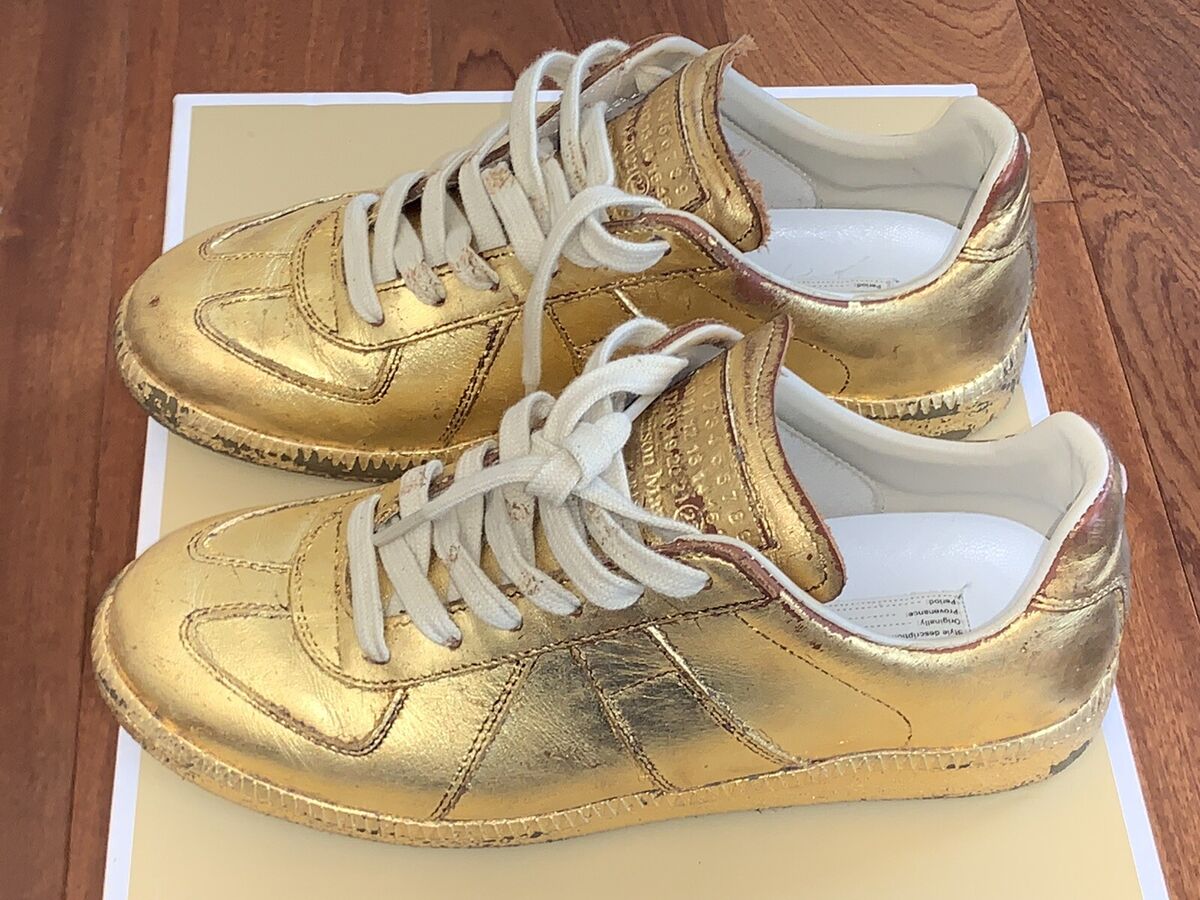 MAISON MARGIELA REPLICA GOLD LEATHER LOW TOP SNEAKERS Size MAISON MARGIELA REPLICA GOLD LEATHER LOW TOP SNEAKERS Size