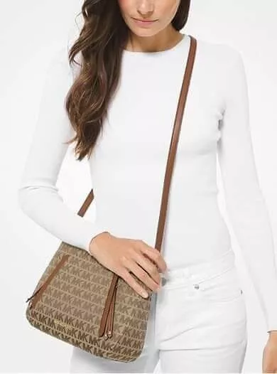 MICHAEL KORS Evie Medium Logo Jacquard Messenger Bag RRP 228
