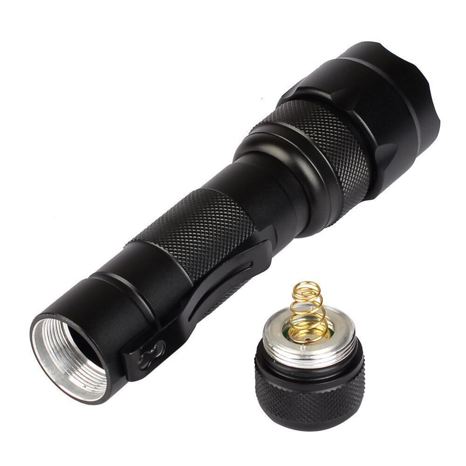 Torcia Ultra Fire 502B 5W UV LED 395-400NM Ultravioletta – Portatile E Luminosa, Con Clip, Batteria 18650 Non Inclusa