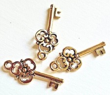 3 Pcs. Skeleton Key Flower Center Charms Pendants Cast Fine Pewter