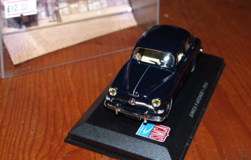 SIMCA 9 ARONDE 1954 IXO / ALTAYA 1/43th MINT IN BOX - Picture 1 of 3