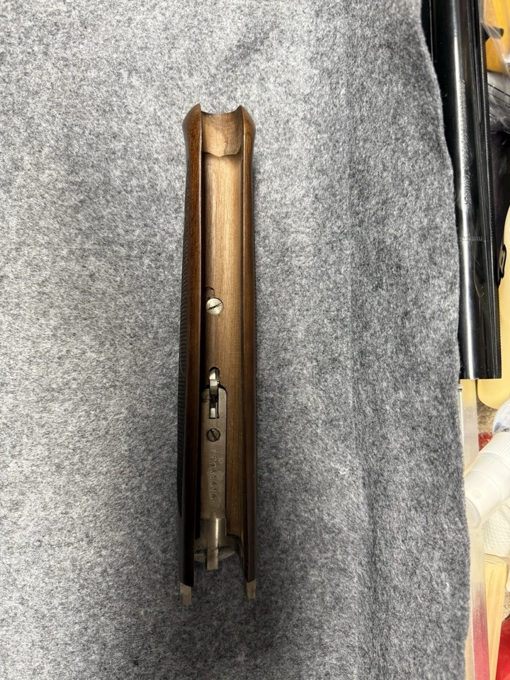 Stevens 512 Gold Wing 12ga O/U shotgun forend, walnut, USED - Image 3 of 4