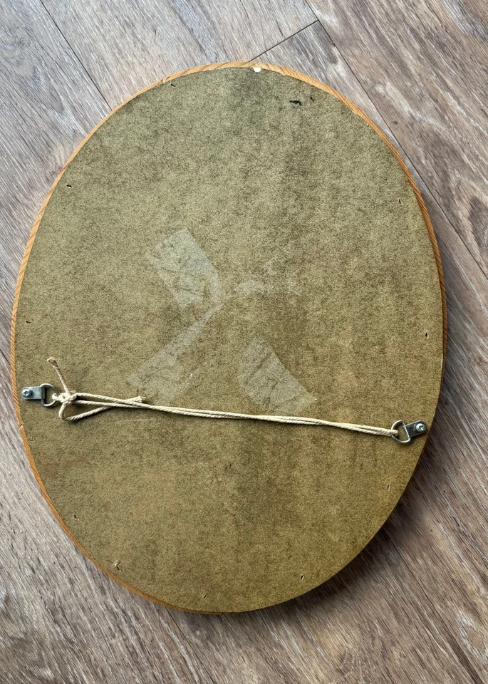 Vintage Pine Oval Wall Mirror Frame Only 1960's 17'' x 13'' - Image 2 of 4