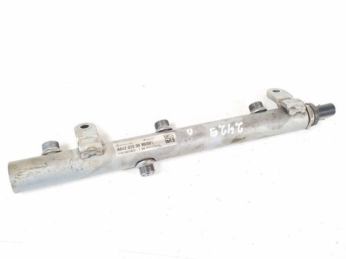 Mercedes ML W164 Kraftstoffverteiler Einspritzleiste Verteilerrohr A6420703095