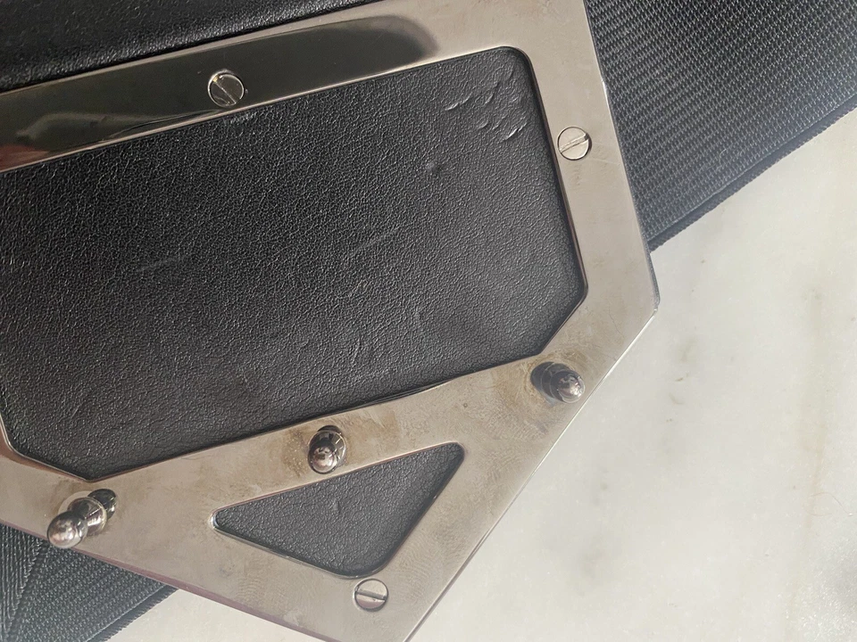 Cinturón GUCCI F/N 2009 negro y morado. Detalle espejo. Foto 4 de 4