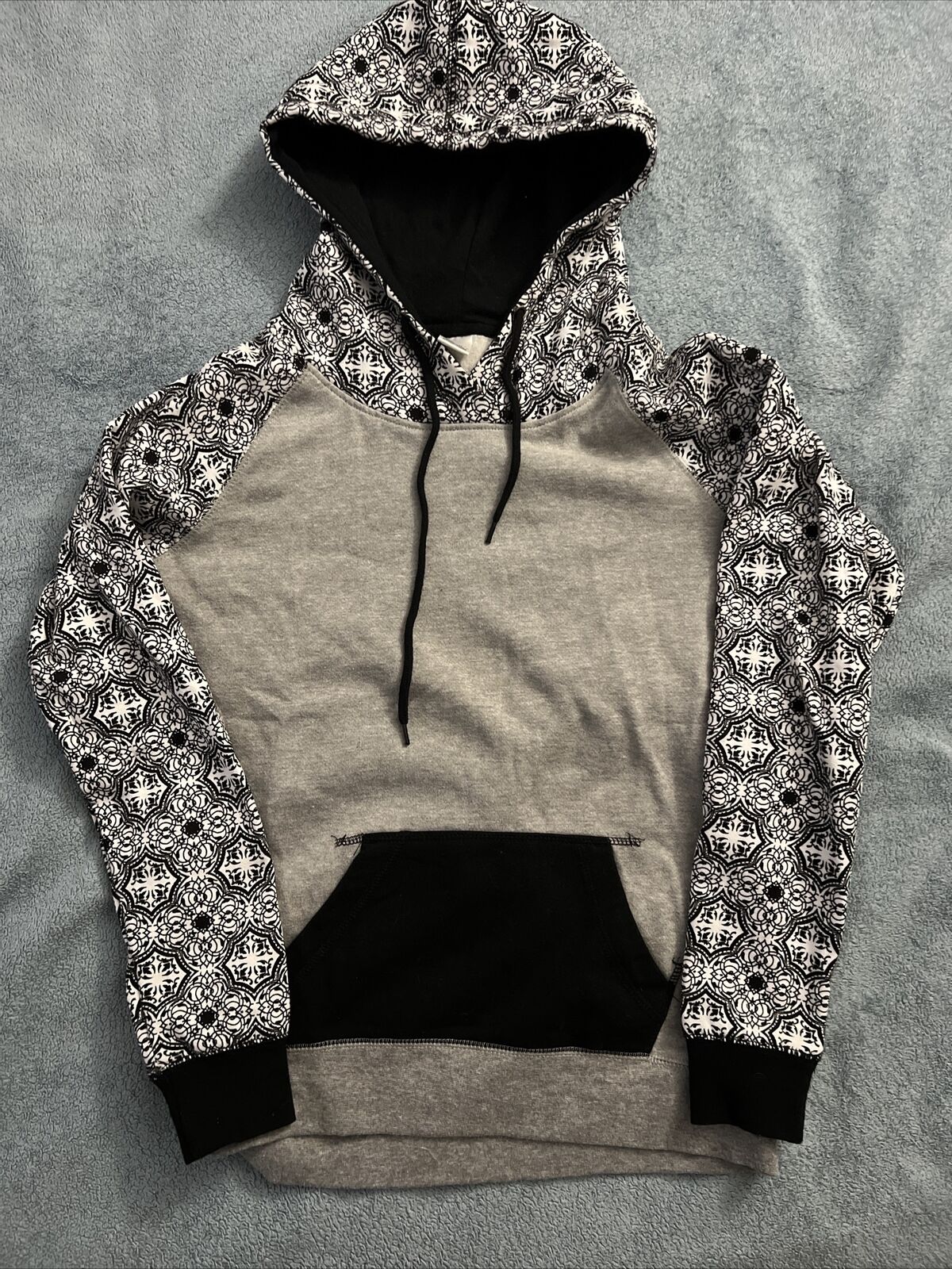 empyre hoodie - image 1