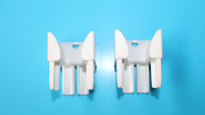MK Menke Rolladen Einlauftrichter 1 Paar 37x40mm Weiss Führungsschienen Trichter