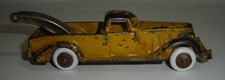 Hubley Cast Iron Tow Truck