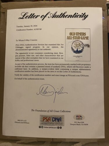 PSA ADN Joe DiMaggio Yankees Firmado 50 Aniversario Programa Old Timers Auto LOA - Imagen 6 de 7