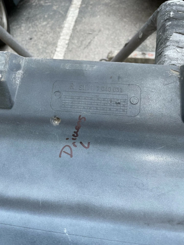 Rolls Royce Phantom 2003-17 EWB OEM panel basculante izquierdo faldón lateral 51717040031 Foto 2 de 4