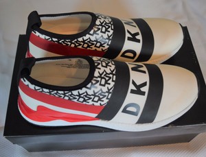 dkny sneakers