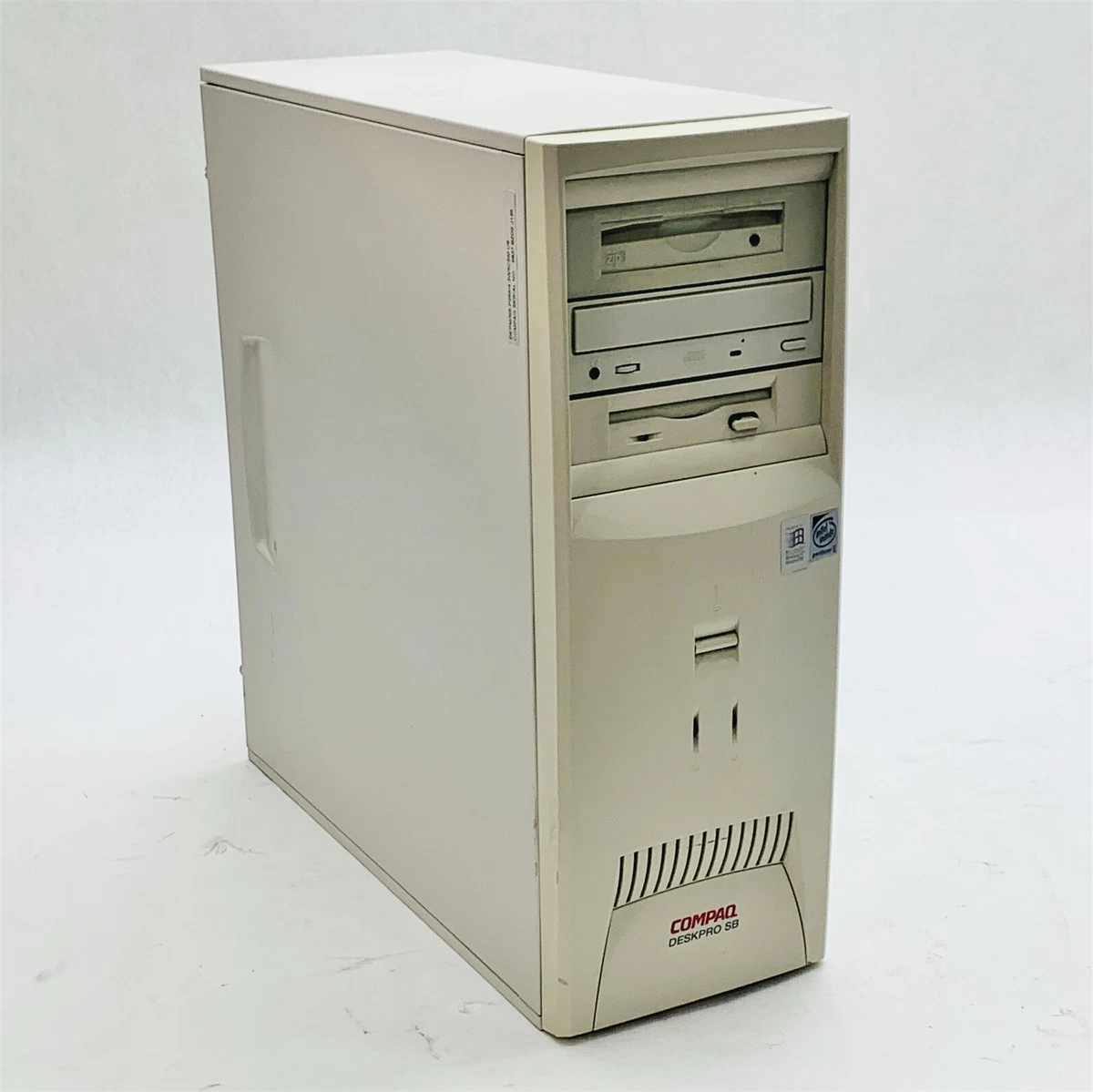 17 mille Images et Photos de Vintage computer detail Libres de Droits