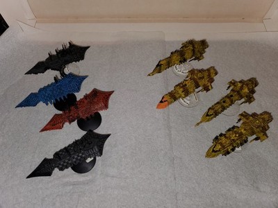 Warhammer 40K BATTLEFLEET GOTHIC  Starter Set  Complete  open and painted. 