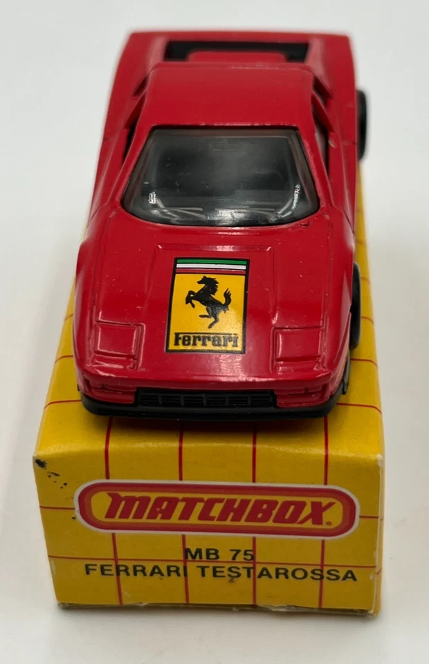 Matchbox MB75 Ferrari Testarossa Red 1986 Die-Cast Car New in Box Made in Macao - Image 2 of 4