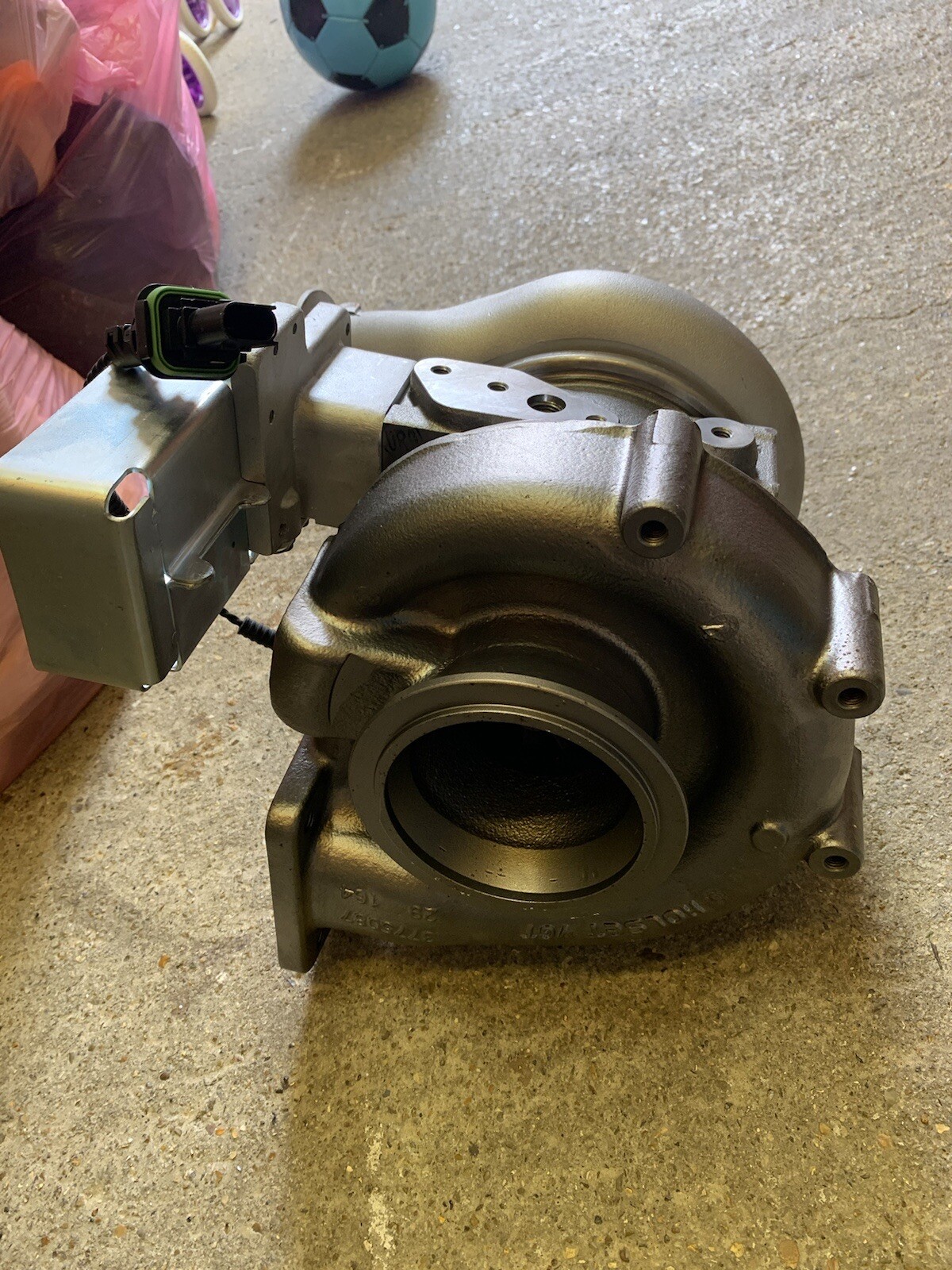 Daf Turbocharger VTG 5497137R, R220600500H, 3775087, 1945273R 