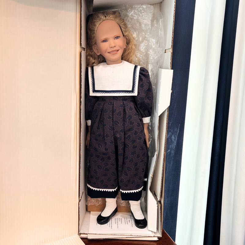 RARE 24” LE 23/100 Vinyl Sonja Hartmann Marisha Doll Box Signed COA