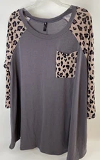 vision women's long sleeve dusty purple with animal print sleeves plus size 1X