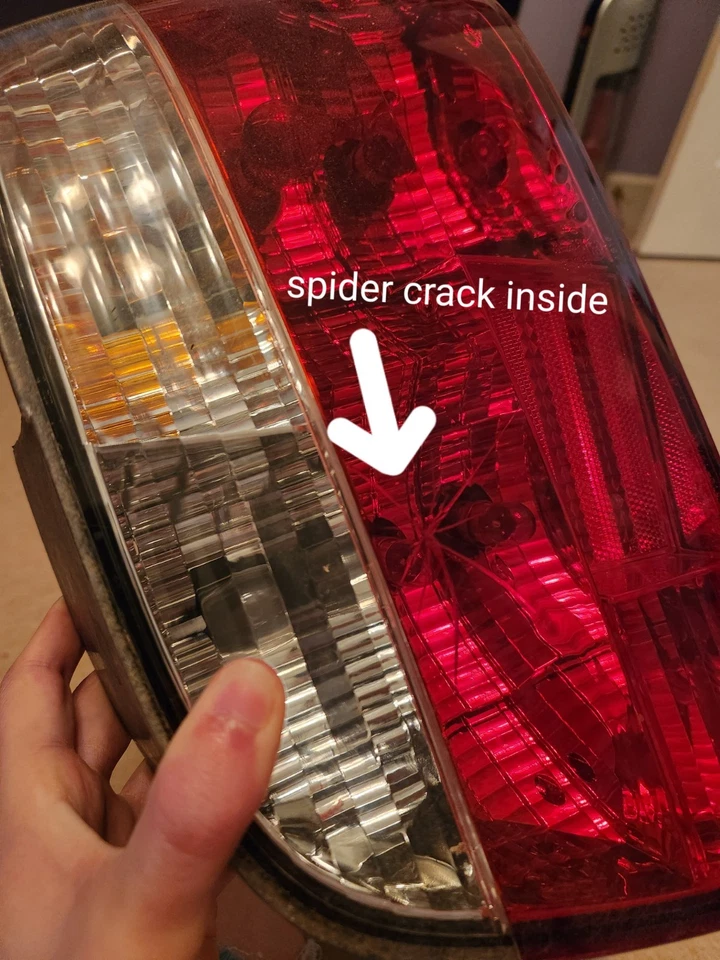 2001 BMW 740il Taillights (Used) - Image 4 of 4