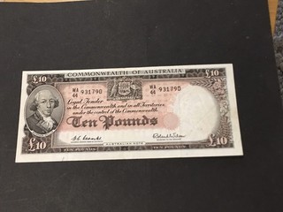 10 POUNDS Coombs/Wilson 1960 Prefix WA44 VF