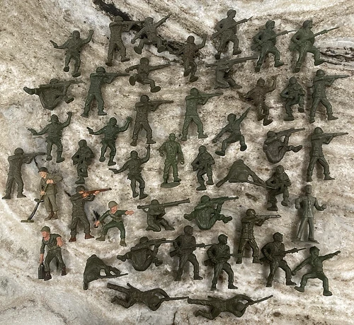 MARX ++ US Plastic Toy Army Men Soldiers Vintage Lot of 44
