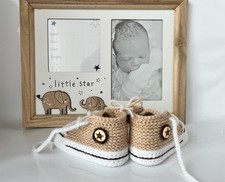 Babyschuhe Chuck 10cm Beige Stern 3-6 Monate gestrickt geh&auml;kelt Handarbeit Neu
