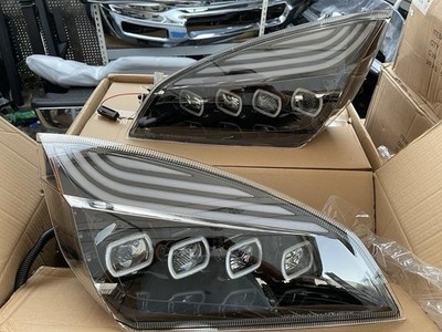 Freightliner Cascadia 18-21 Black Housing LED Halo DRL Projector Headlights