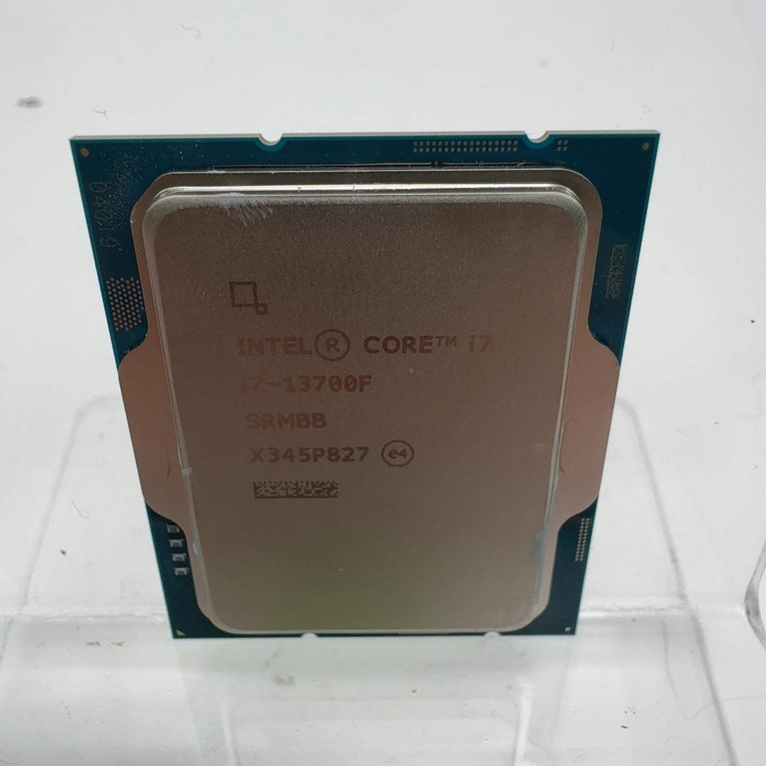 Intel Core i7-13700F 2.10GHz 16 Core SRMBB 24 Thread LGA 1700