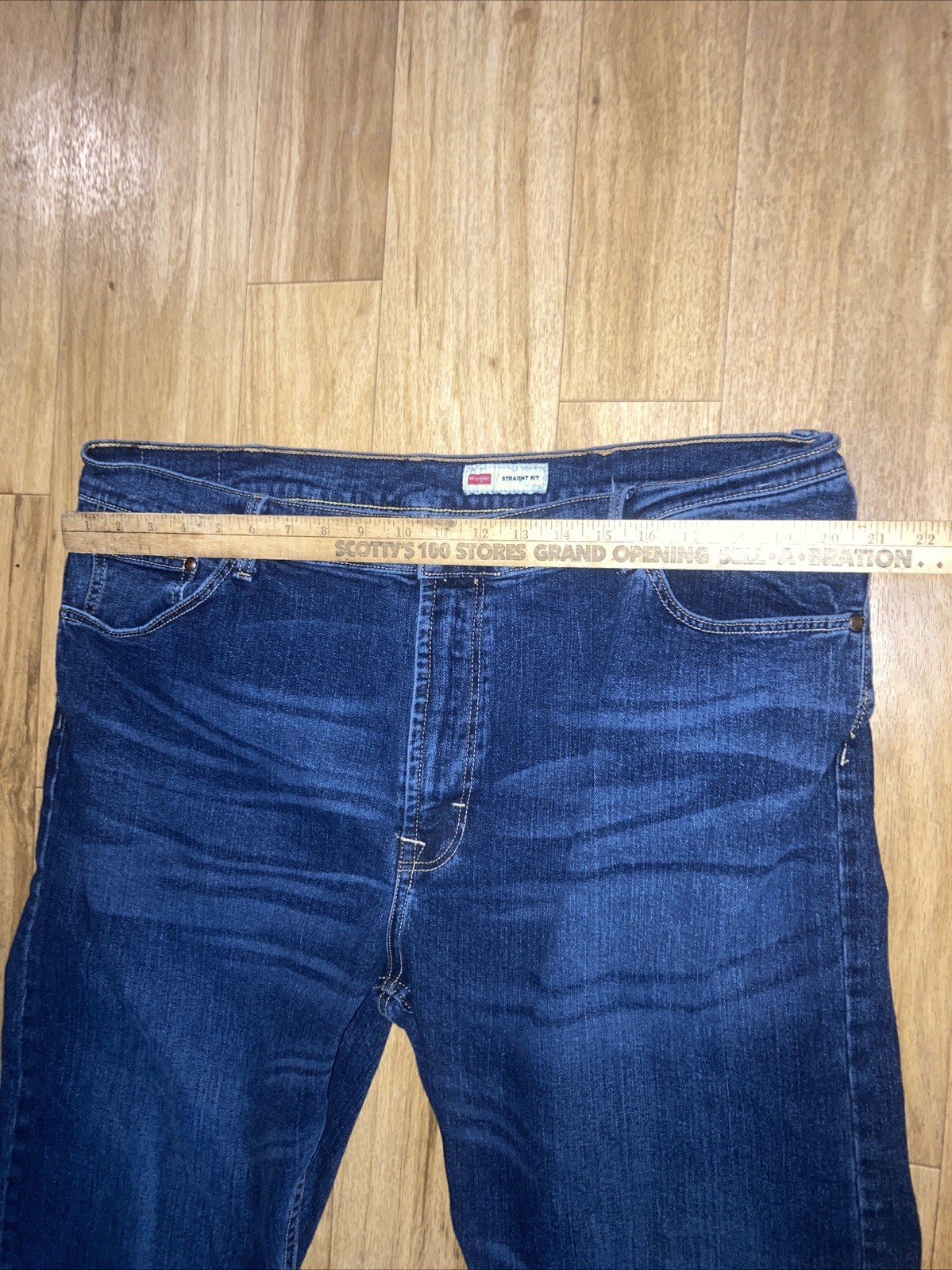 Picture 3 of 12