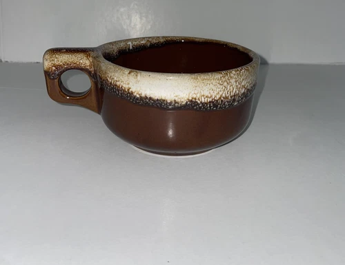 Monmouth Western Stoneware Brown Drip Pottery Soup Chili Bowl Mug
