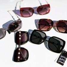 NEW Classic Pearl Accent Skinny Metal Leg UV Protection Oversize Sunglasses